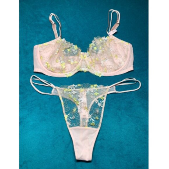 Victoria's Secret Dream Angels Wicked Wildflower Embroidery Unlined Bra 38D Set - Picture 7 of 16